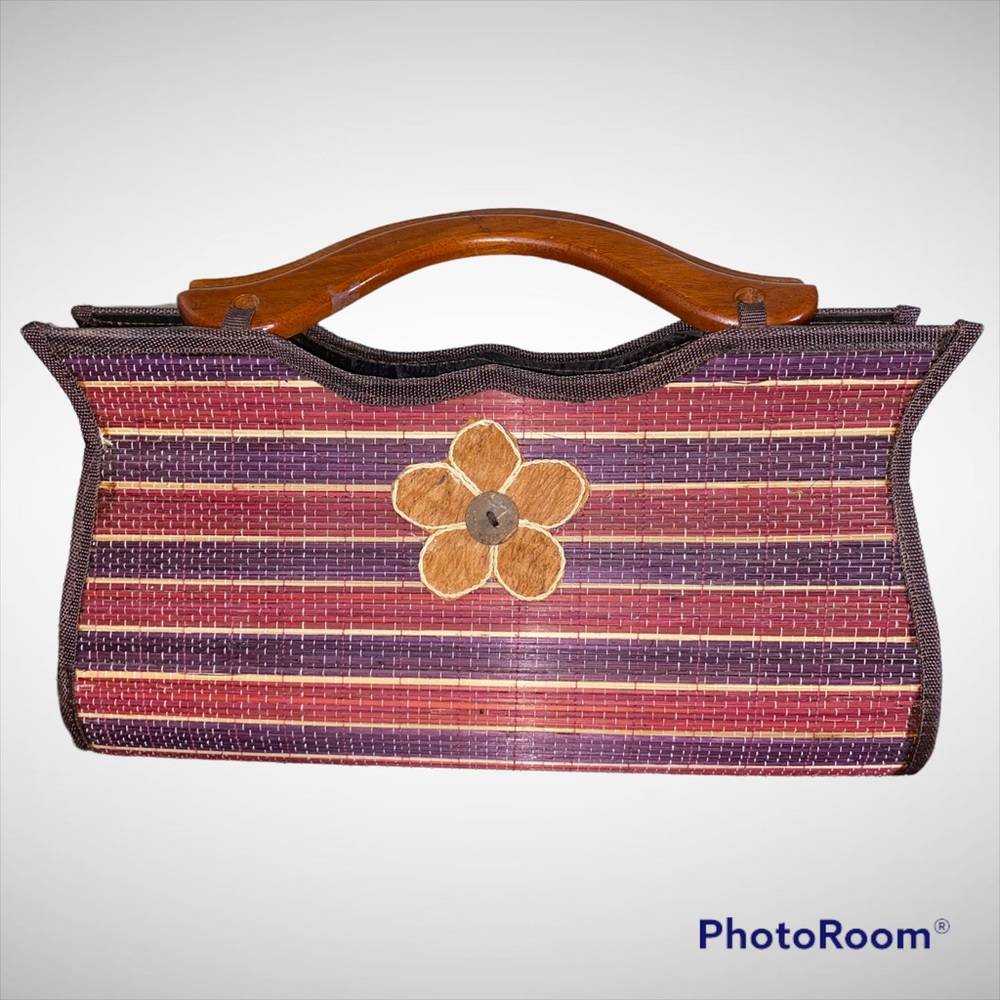 Vintage Purse Jute and wood 13Lx8Hx5W